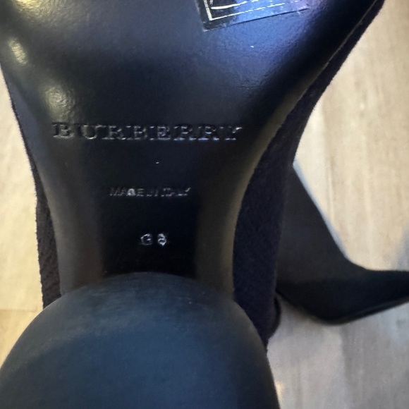 Burberry Runway Kimberly Mid High Elastic Boot sz 38 - Picture 5 of 15